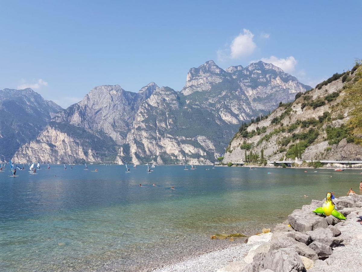 Torbole Lake Front Torbole Sul Garda Extérieur photo